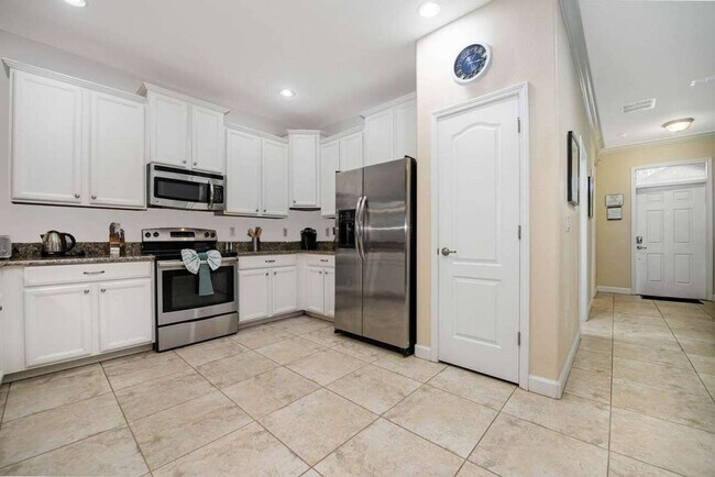 Building Photo - 1426 Wexford Way