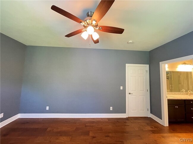 Building Photo - 7504 Birdsong Ln