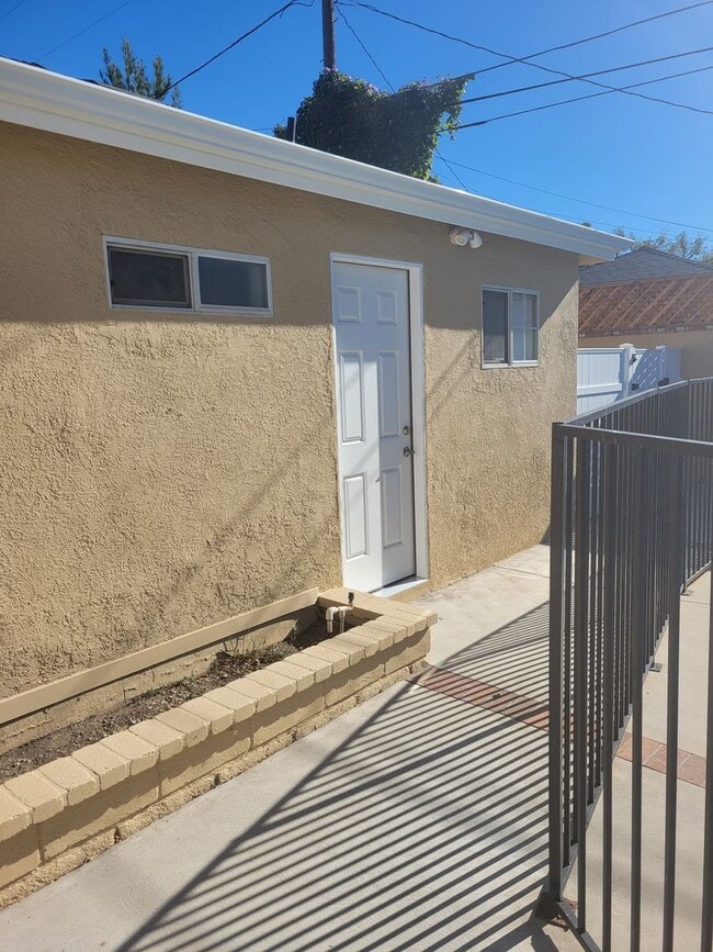 Building Photo - Namm Properties