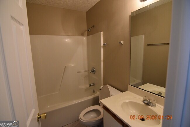 Building Photo - 758 Morningside Ln