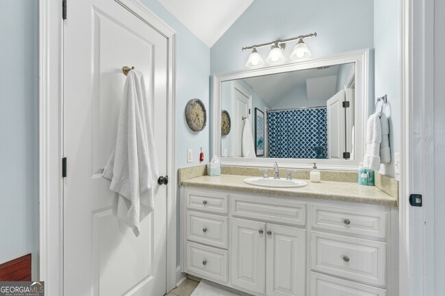 Building Photo - 277 Catherine View