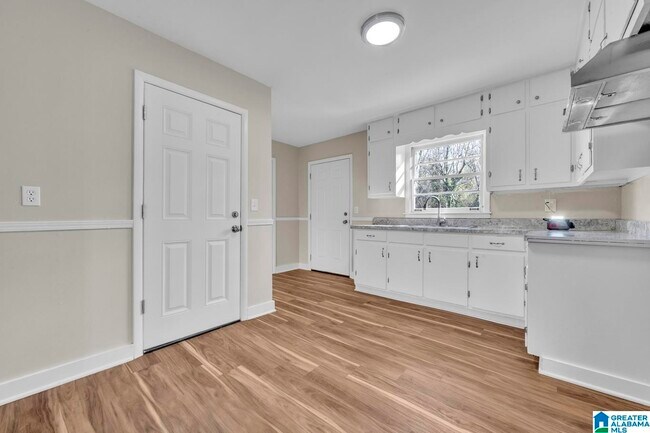 Building Photo - 101 23rd Terrace NW