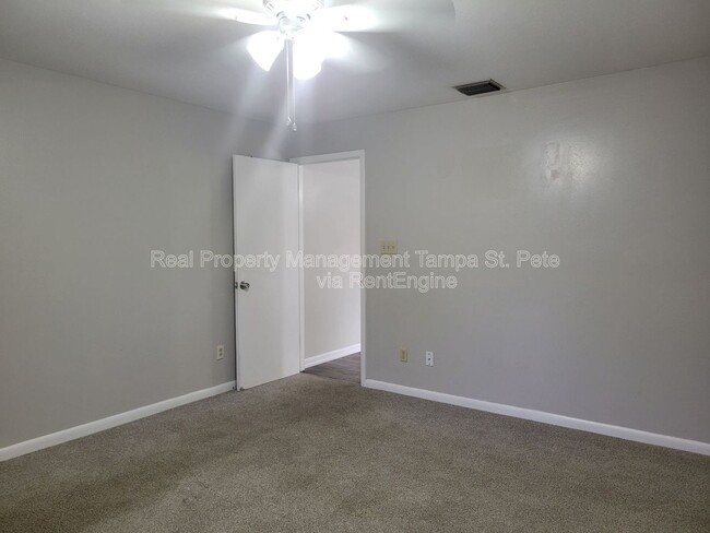 Building Photo - 1835 Nursery Rd