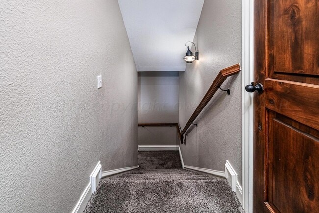 Building Photo - 501 E Cemetery Rd