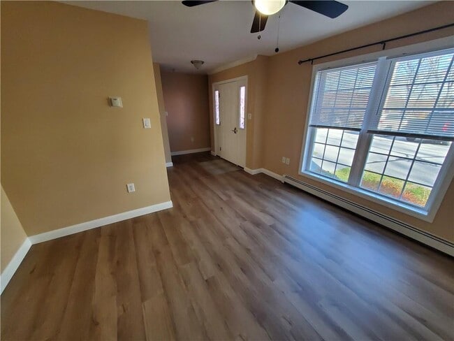 Building Photo - 35 Mapleville Main