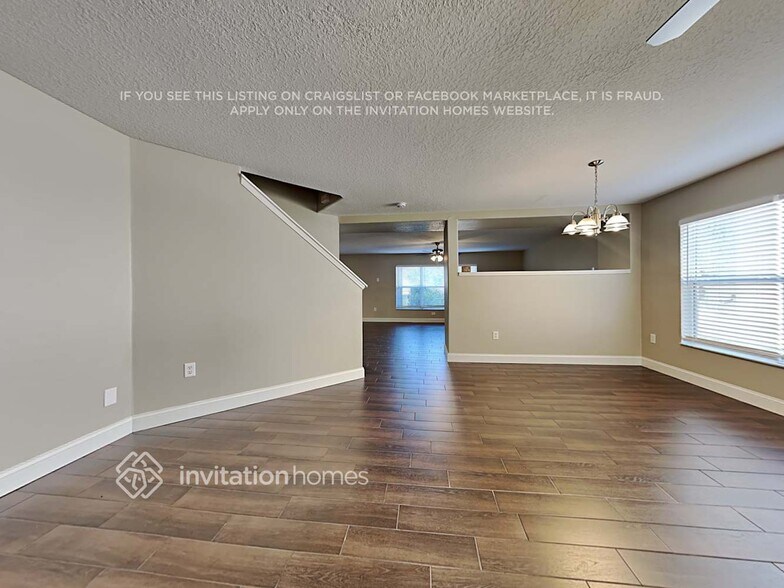 Building Photo - 10333 Frog Pond Dr