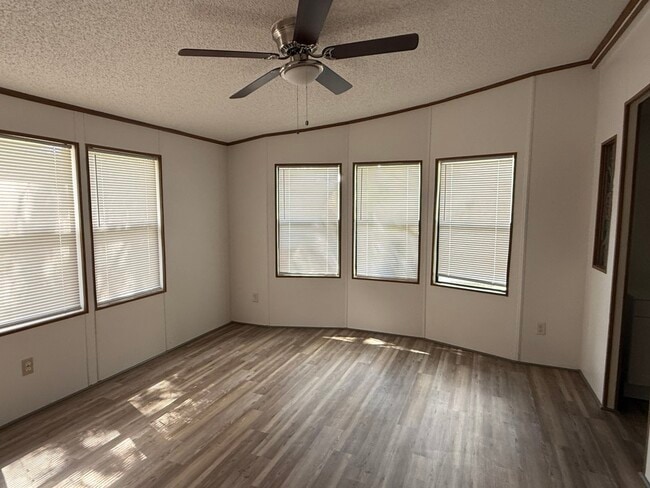 Building Photo - 7491 NW 165th St