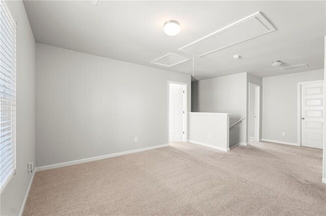 Building Photo - 3138 Cedar Crest Way