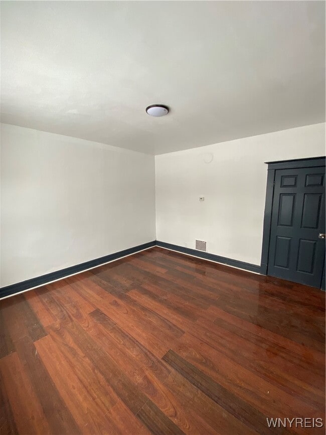 Building Photo - 111 N Ogden St