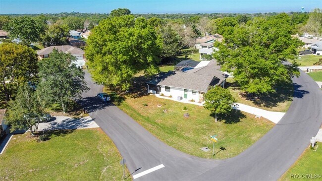 Building Photo - 68 W Sugarberry Ln