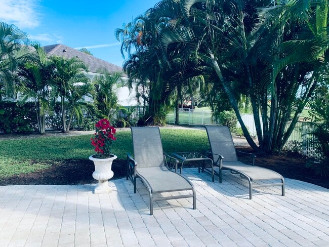 Building Photo - 5480 NW 41st Terrace