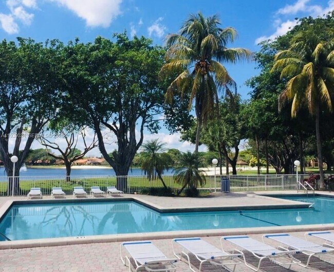 Building Photo - 15340 SW 106th Terrace