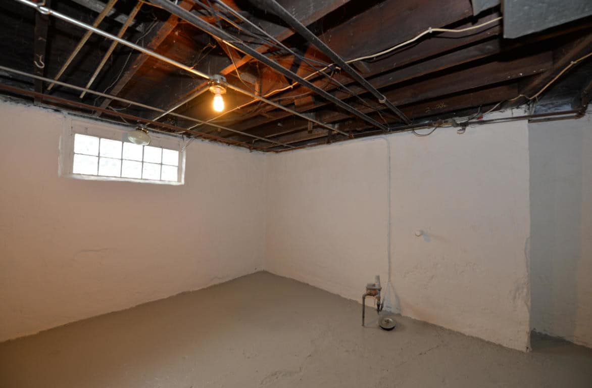 Basement pic 3 - 1106 David St