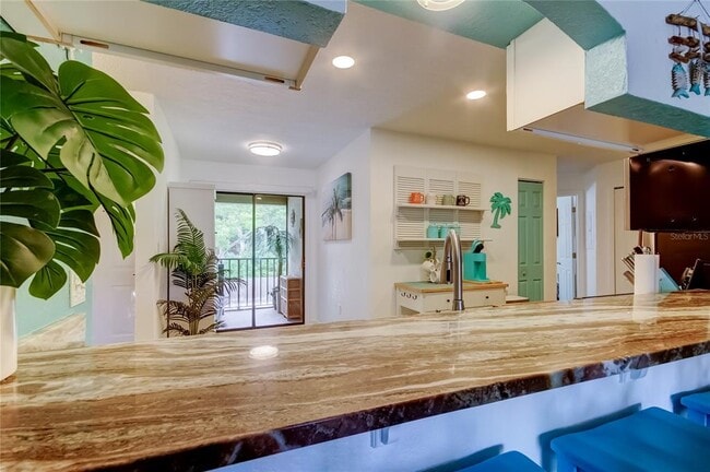 Building Photo - 12261 Sailwinds Dr