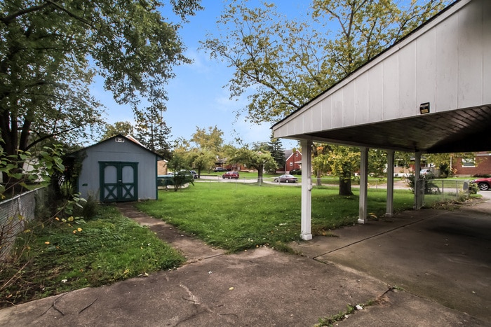 Building Photo - 9292 Coogan Dr