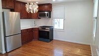 Building Photo - 95-31 90th St