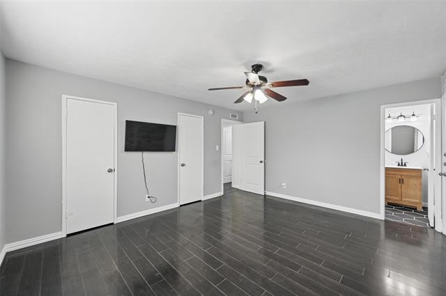 Building Photo - 5006 Oregon Ct
