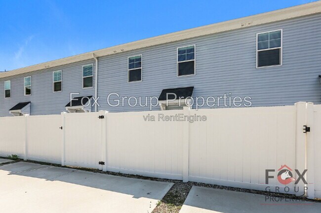 Building Photo - 108 Dogwood Vlg Trl