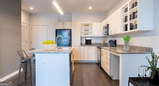 Building Photo - 750 Avondale Creek Dr.