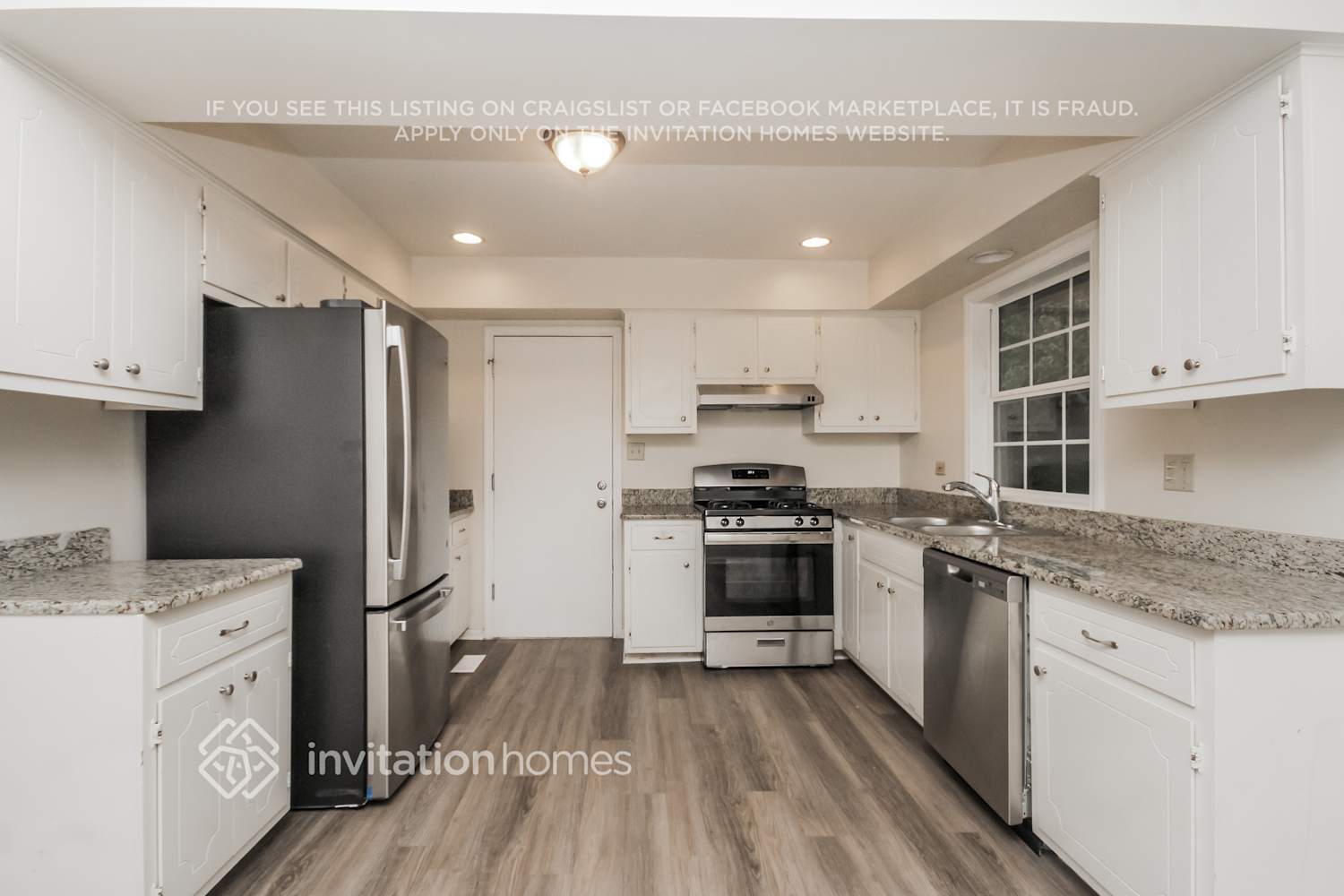 Building Photo - 24106 W Hazelcrest Dr