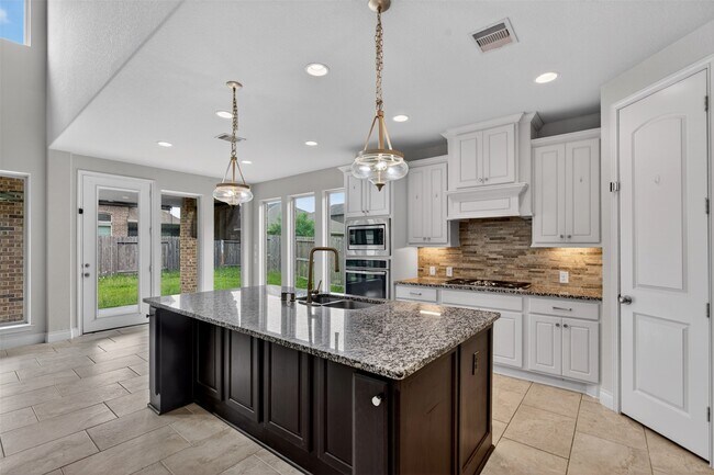 Building Photo - 3311 Pleasant Hollow Ln