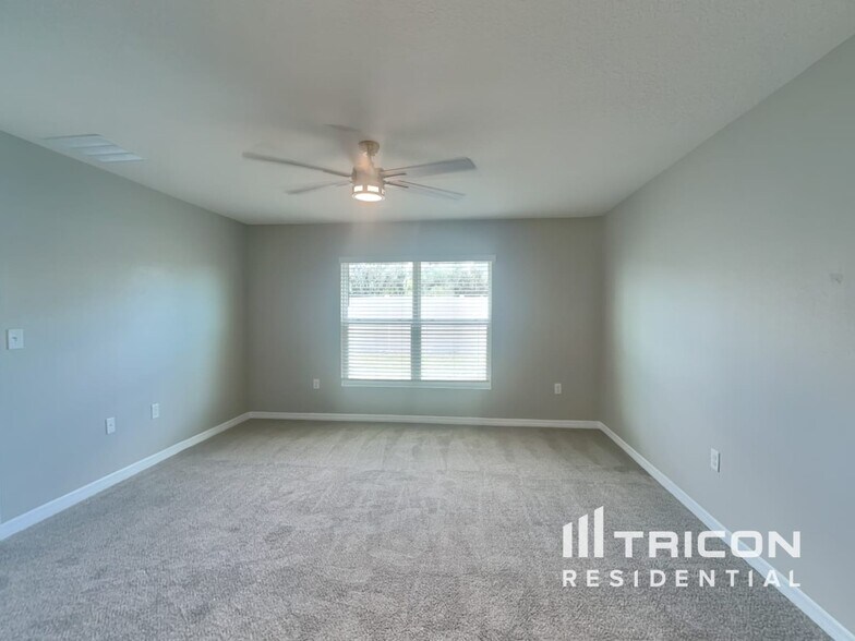 Building Photo - 12177 Downy Birch Dr