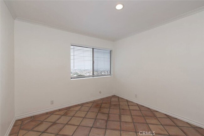 Building Photo - 3431 S Peck Ave