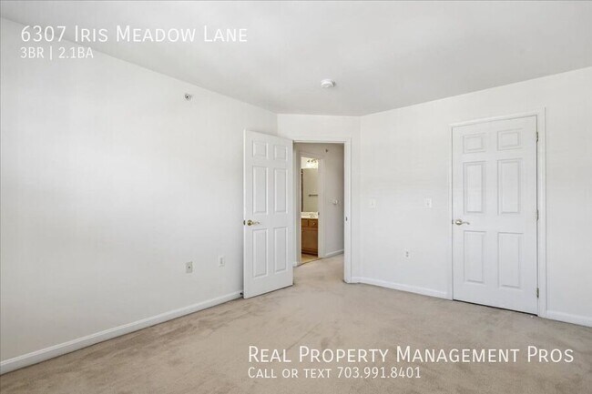 Building Photo - 6307 Iris Meadow Ln