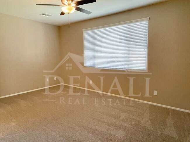 Building Photo - 22468 E Calle de Flores