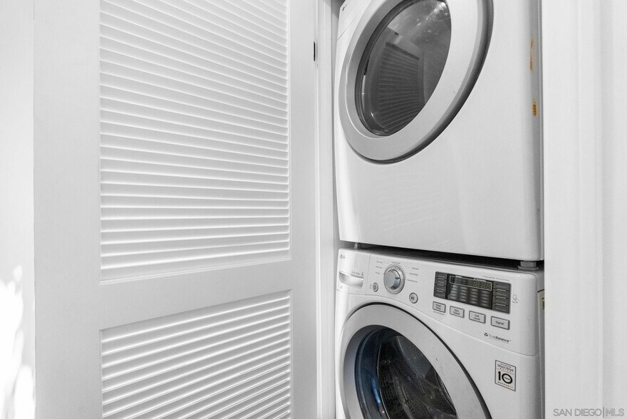 Building Photo - 4527 49th St