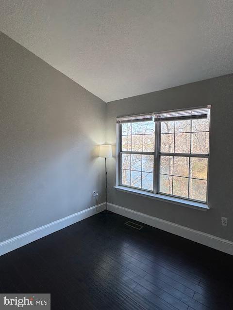 Building Photo - 15661 Montview Dr