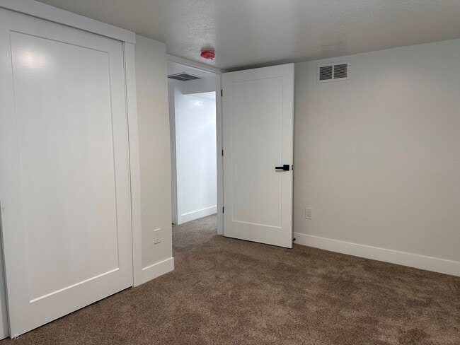 Building Photo - Completely Remodeled 3 Bedroom Home