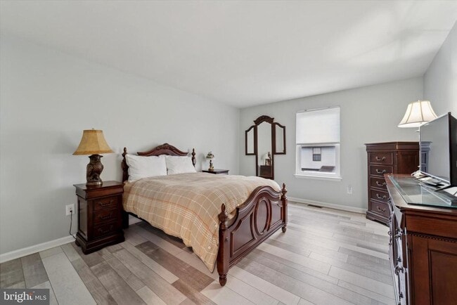 Building Photo - 77 Kanabe Dr