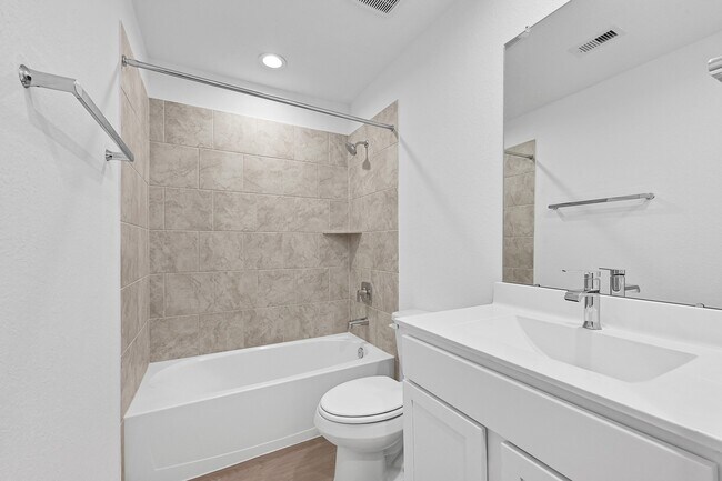 Building Photo - 30034 Foxtail Pne Ct
