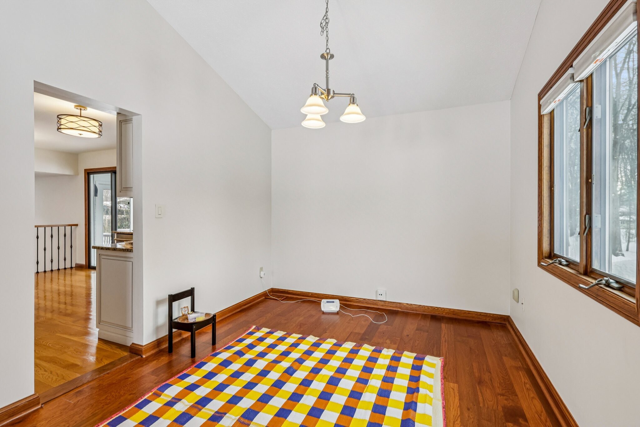 Building Photo - 6235 Sunnywood Dr