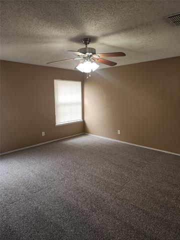 Building Photo - 2917 Clovermeadow Dr