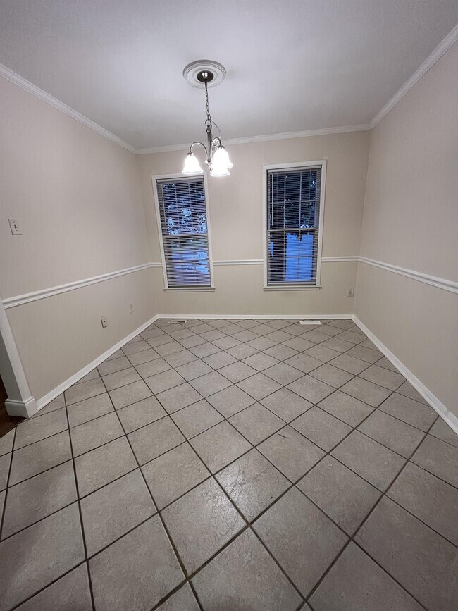 Building Photo - 1764 Sandy Ct