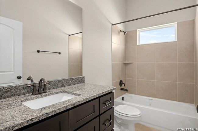 Building Photo - 405 Park Cir