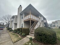 Building Photo - 314 Thalia Station Ct