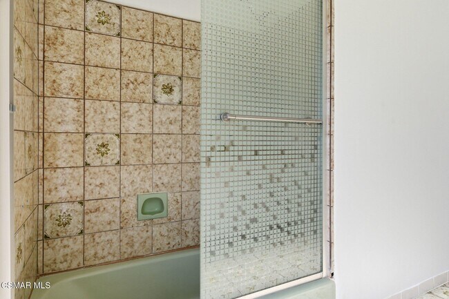 Building Photo - 4613 Reforma Rd