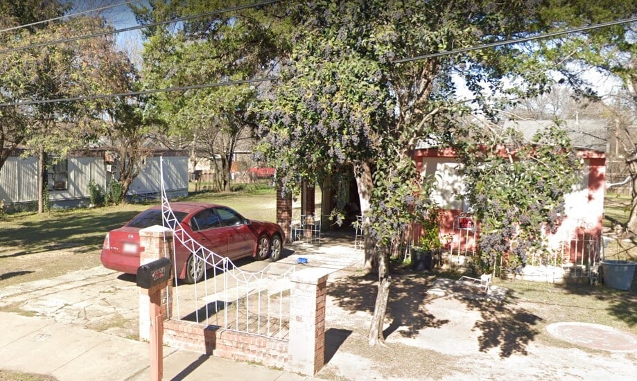 Building Photo - 6104 Kasper St