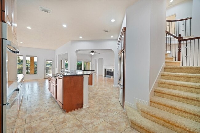 Building Photo - 6915 Monarch Lake Ln