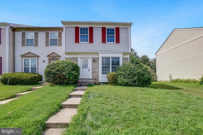 Building Photo - 3121 Benton Square Dr