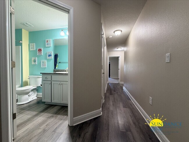 Building Photo - 5722 Marigold Loop