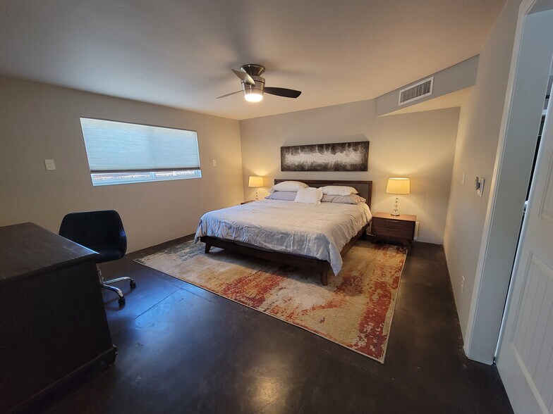Primary Bdrm - 1634 E Copper St