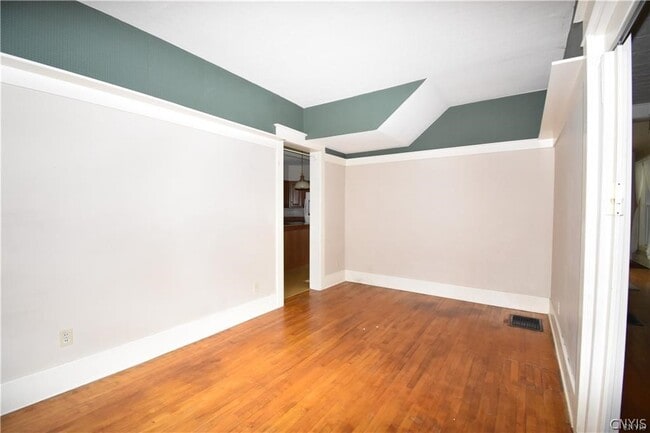 Building Photo - 130 W Remington St
