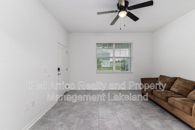 Building Photo - 1228 Tyler Lp