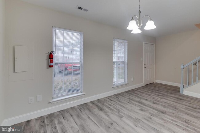 Building Photo - 47726 Devin Cir