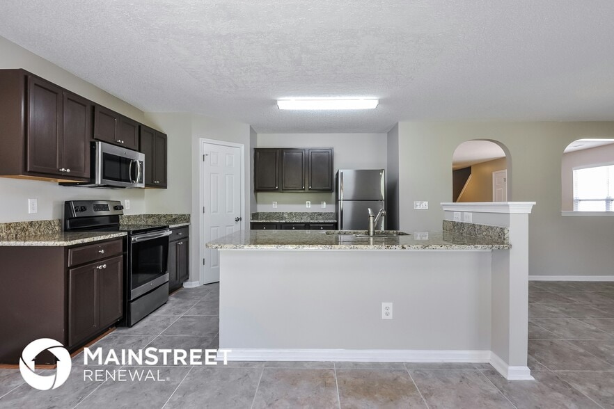 Building Photo - 4605 Smarty Jones Dr