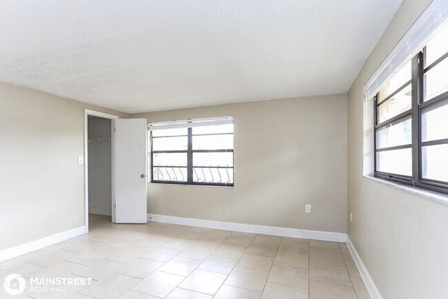 Building Photo - 9421 Ledgestone Ln